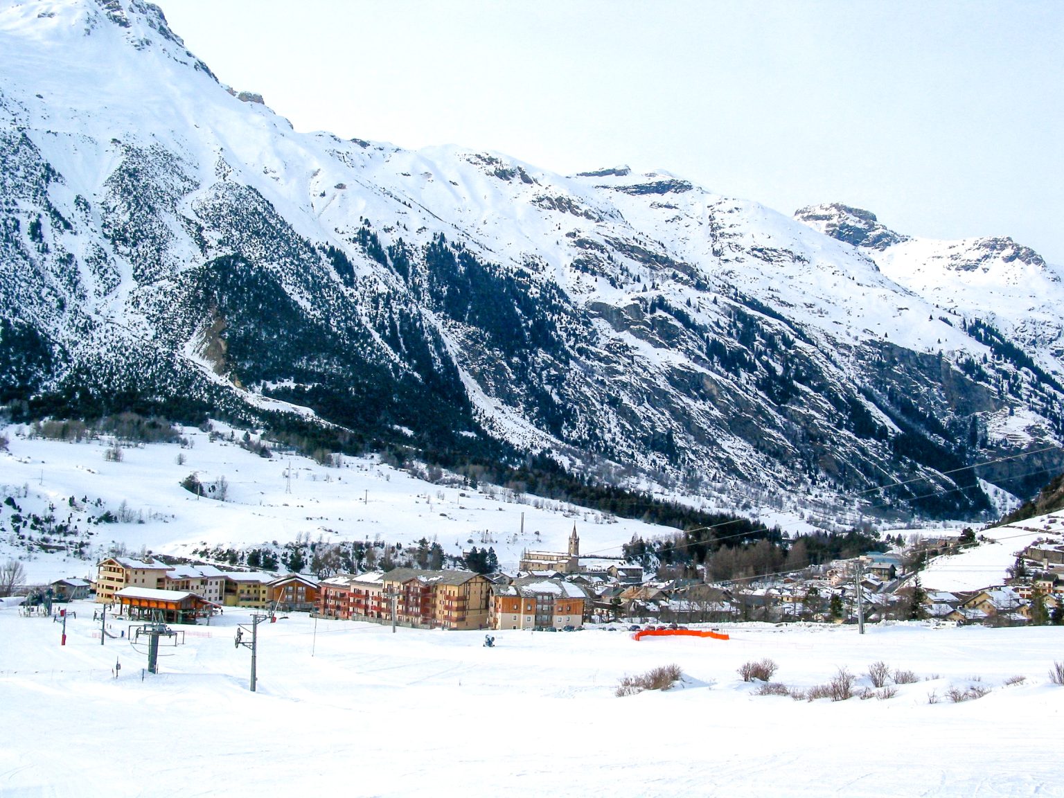 Termignon en hiver, au pied des pistes