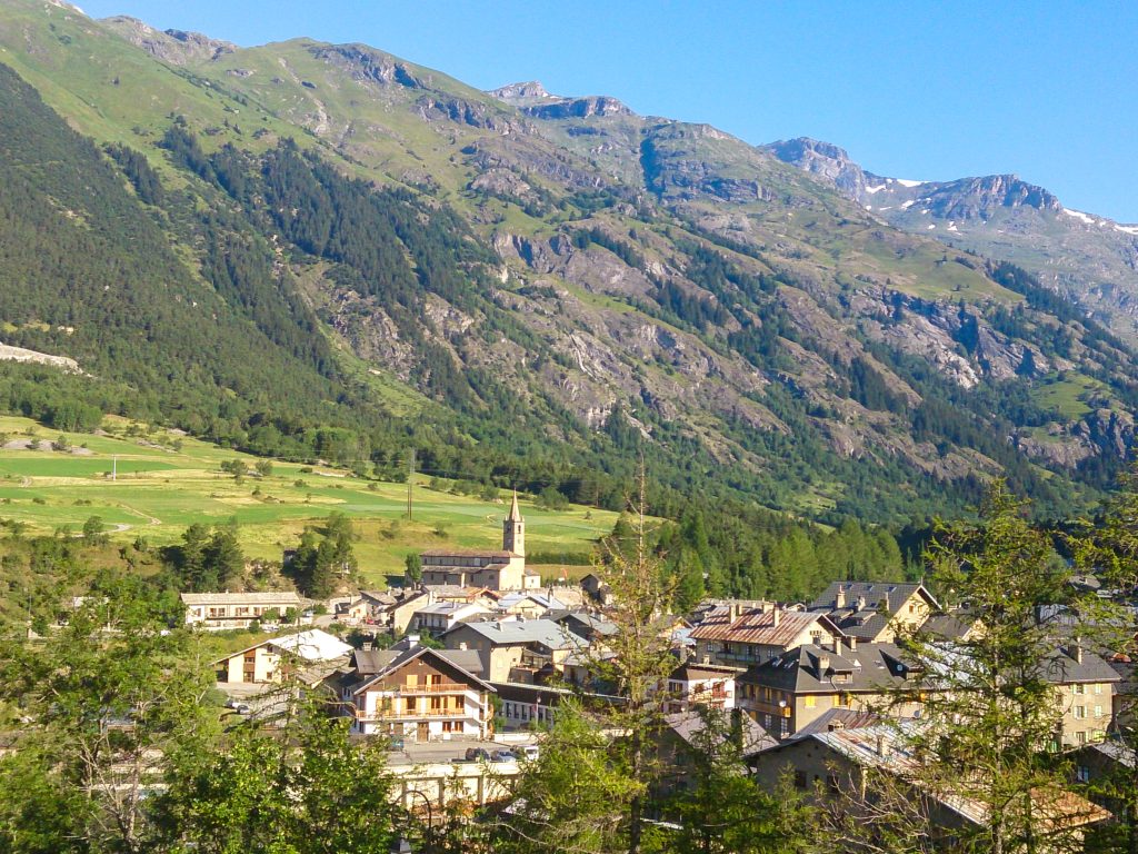 Le village de Termignon et son église